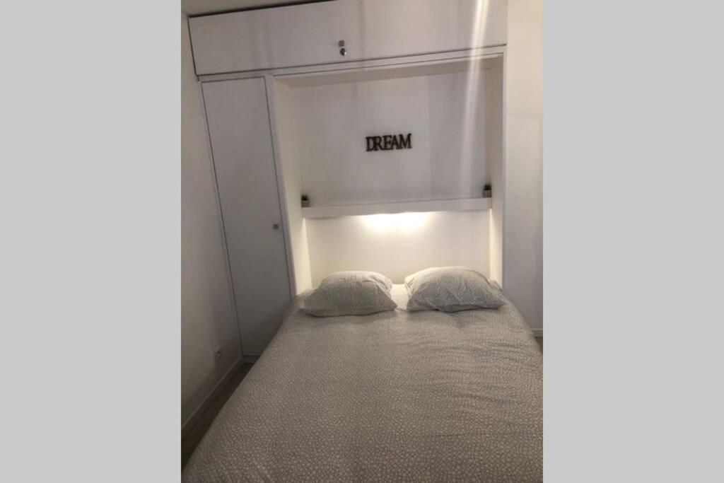 Grand Studio Cabine 30 M² Centre Ville, Refait A Neuf Pour Vous ! Climatise La Grande Motte Exteriér fotografie