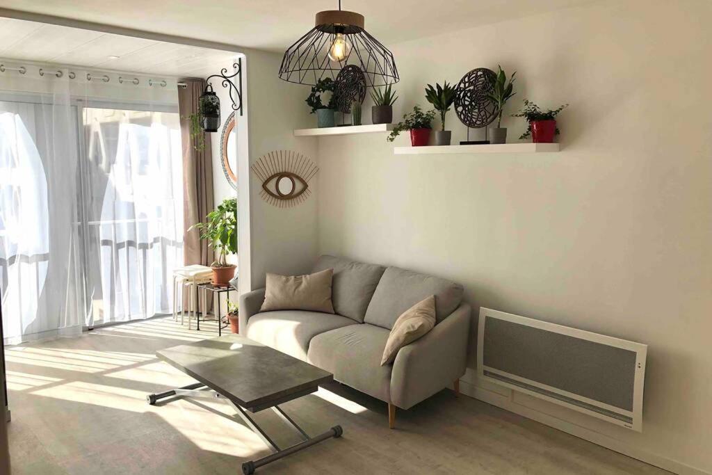 Grand Studio Cabine 30 M² Centre Ville, Refait A Neuf Pour Vous ! Climatise La Grande Motte Exteriér fotografie